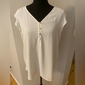 The Loft size M cream button down lightweight blouse w/ Ruffle design